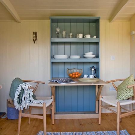 The Hut Villa Ashbourne  Kültér fotó